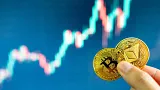 Bitcoin a Ethereum pokračujú v letnom vzostupe