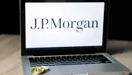 J.P. Morgan mení svoj postoj ku kryptomenám