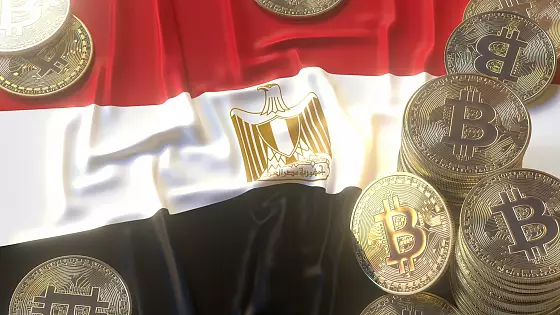 Egypt tajne využíva počítače svojich občanov na ťažbu kryptomien.