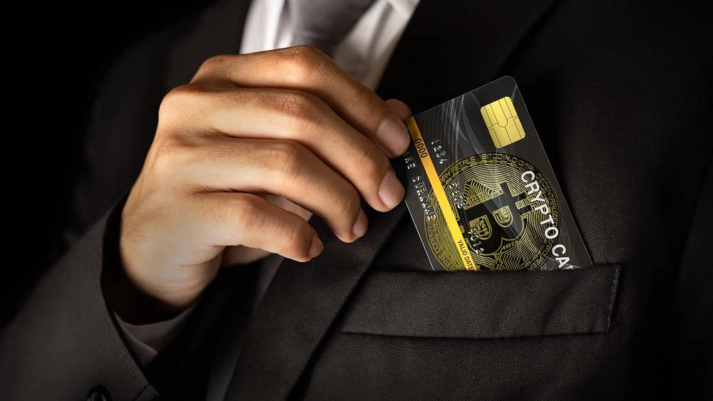 Budúcnosť? Táto kreditná karta vracia kryptomeny namiesto peňazí.