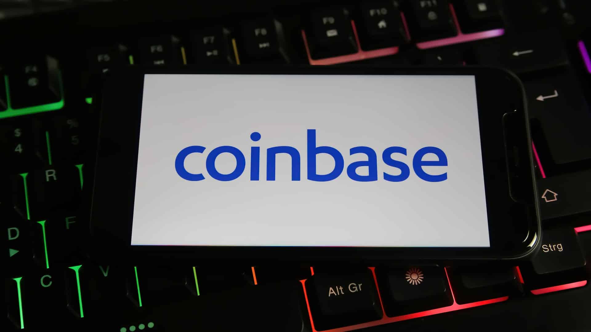 Chyba na burze Coinbase z vás mohla spraviť milionárov.