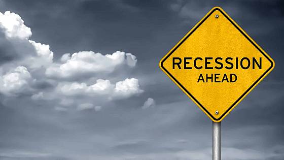 Transakčné údaje Bitcoinu a Etherea naznačujú, že môže prísť recesia.