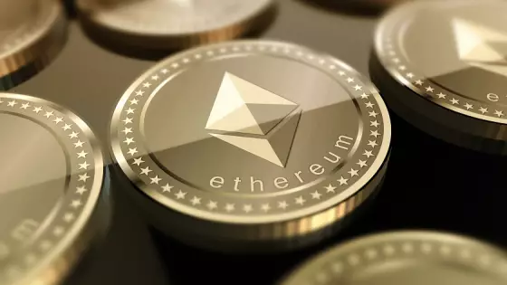 Ethereum stále klesá