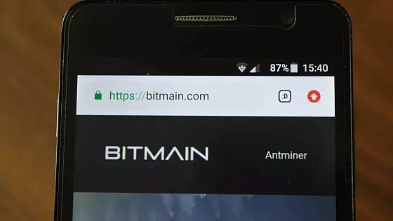 Bitmain opúšťa pozície? Amsterdamské kancelárie uzavreté