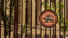 Popredná indická banka hrozí zatvorením účtov spojených s kryptomenami