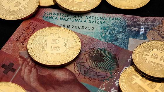 Švajčiarska banka spúšťa krypto peňaženku