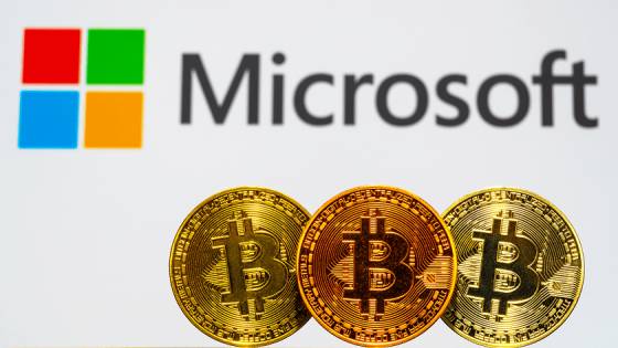 Uvažuje Microsoft nad kryptomenami?