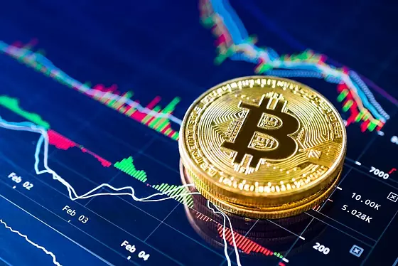 bitcoin btc graf mince kryptoměny analýza