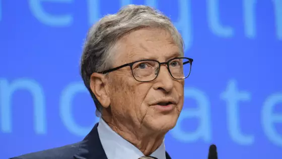 Bill Gates varuje pred bitcoinom