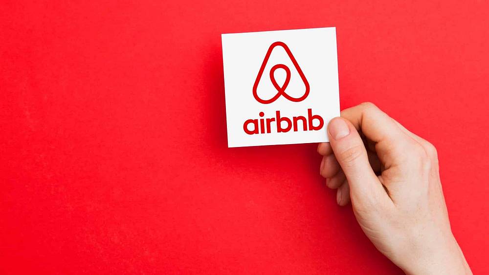 Airbnb a platby kryptomenami