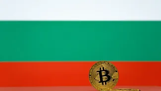 Bulharsko skúma kryptomeny a spomínajú chýbajúciсh 200 000 BTC z roku 2018!