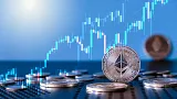 Ethereum mierne rastie v rámci vlajky