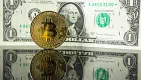 Bitcoin a americký dolár