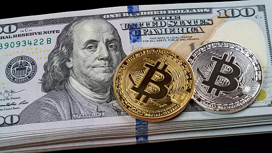 Bitcoin a americký dolár