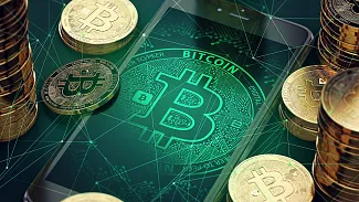 Investori presúvajú svoje Bitcoiny