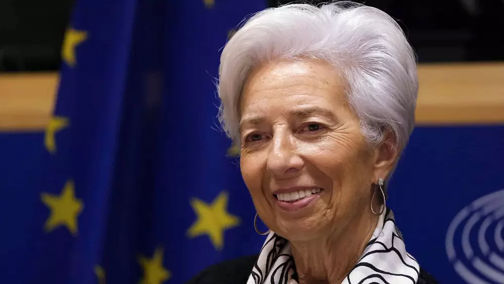 Šéfka ECB Christine Lagarde priniesla nové vyhlásenia o eure!