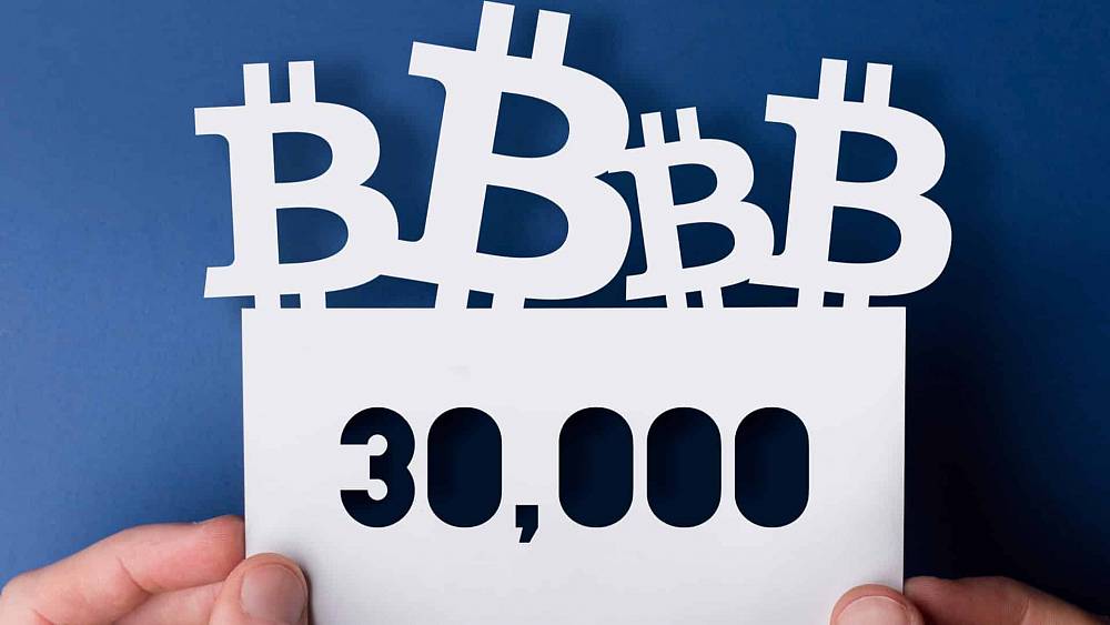 Bitcoin smeruje na 30 000.