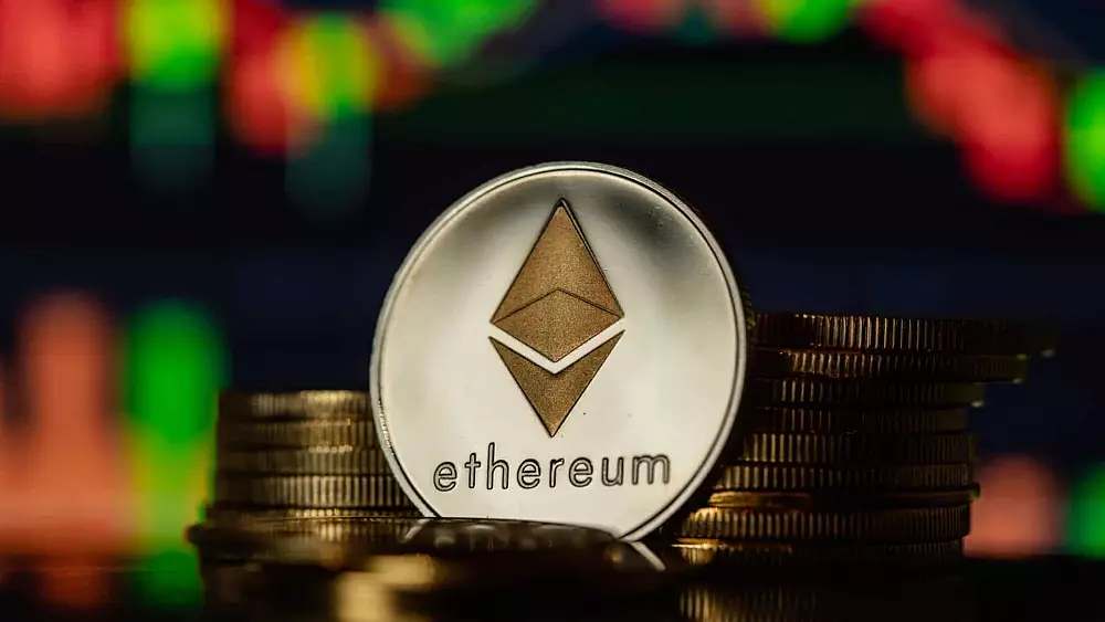 Ethereum drží 2 000 $.