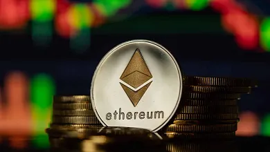 Ethereum drží 2 000 $