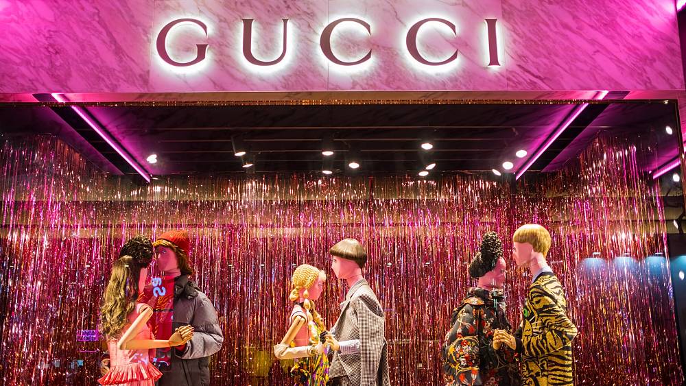 Luxusný tovar od Gucci je odteraz možné kupovať za Bitcoin či Shiba Inu!