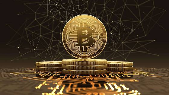 Bitcoin musí podľa Saylora zabrať