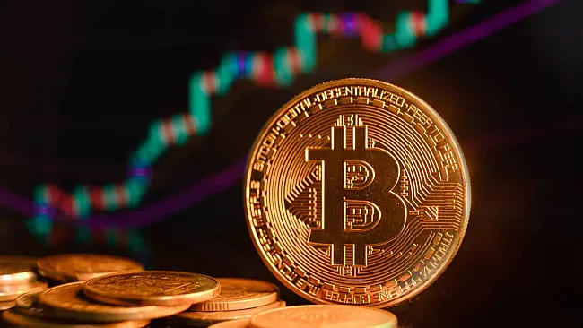 Bitcoin narazil na posledné maximum