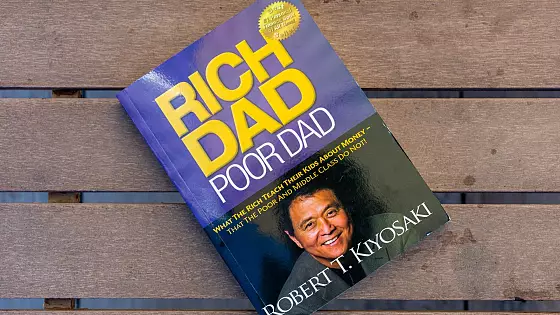 Robert Kiyosaki varuje pred tretou svetovou vojnou.