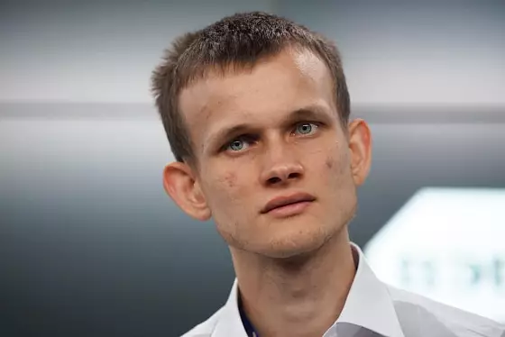 Vitalik Buterin: pády kryptomien ako Terra sú pre kryptomeny len dobré. Prečo?