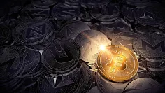 Bitcoin je lepšou investíciou ako altcoiny