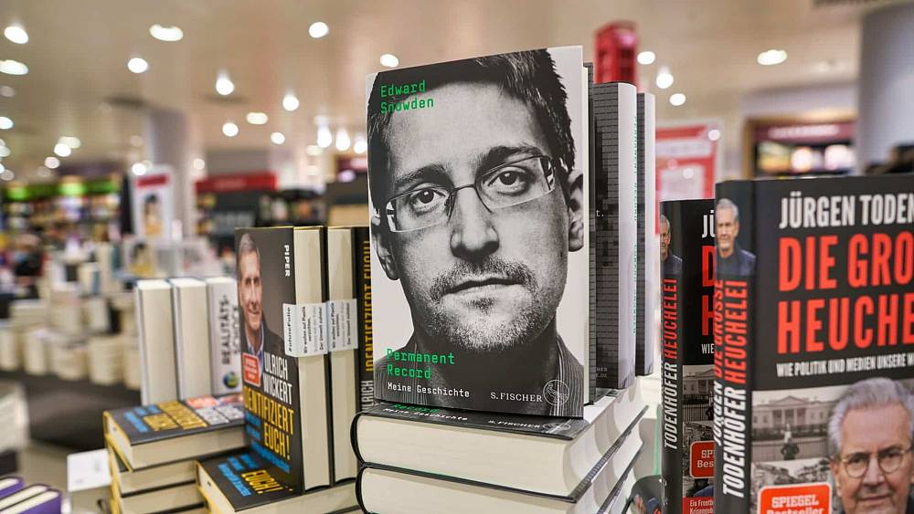 Snowden okomentoval Bitcoin