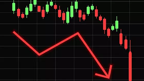 Pád kryptomien DOGE, XRP a ADA