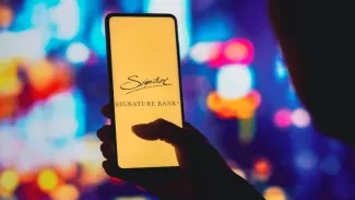 Signature bank ukončila činnosť
