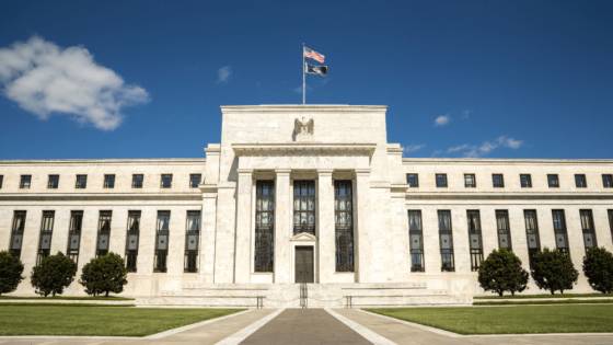 Americká centrálna banka rozhodla o úrokových sadzbách