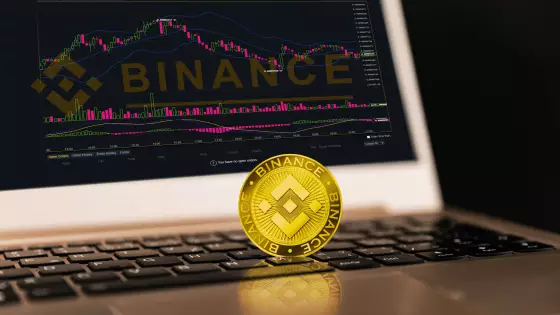 Binance má problémy a BNB klesá