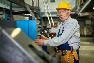 Dôchodkový vek sa bude predlžovať