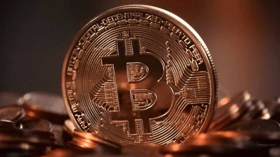 Bitcoin stúpa na hodnote