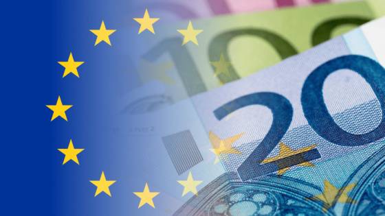 EÚ bojuje proti praniu špinavých peňazí