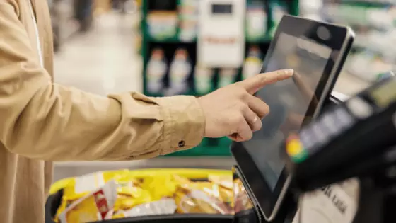 Lidl bude mať vo všetkých predajniach samoobslužné pokladne