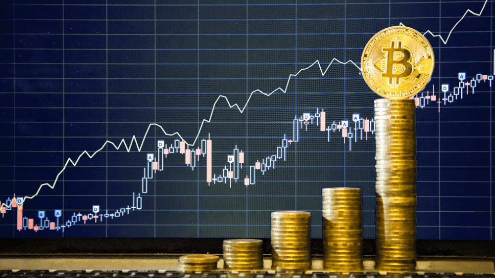 Bitcoin prudko stúpa