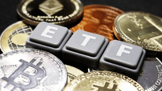 Bitcoinovým ETF sa darí