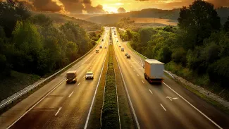 Hovorí sa o vyššej maximálnej rýchlosti na diaľniciach