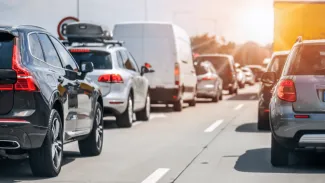 Vláda schválila jednodňovú diaľničnú známku