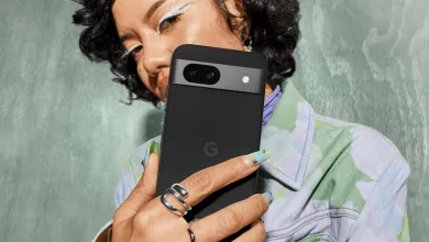 Zadná strana je z plastu