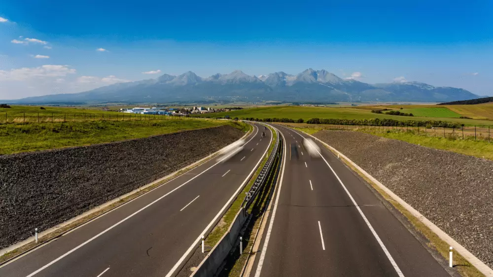 Na Slovensku pribudne jednodňová diaľničná známka