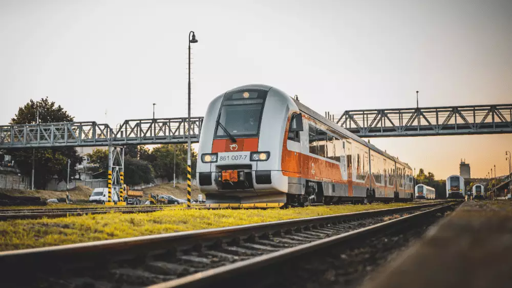 Železnice rozdávajú vlakvedúcim kamery