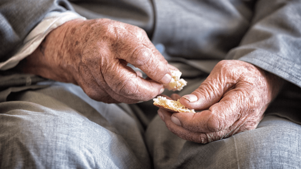 Slovensko má najvyšší podiel ľudí, ktorí nemajú na kvalitnú stravu
