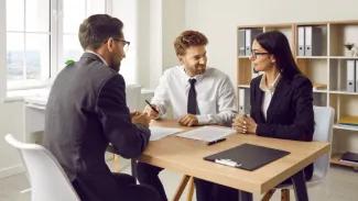 Takmer polovica Slovákov má pôžičku