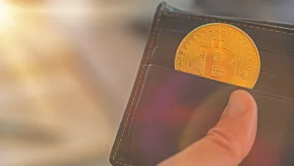 Bitcoin môže podľa analytika prudko klesnúť