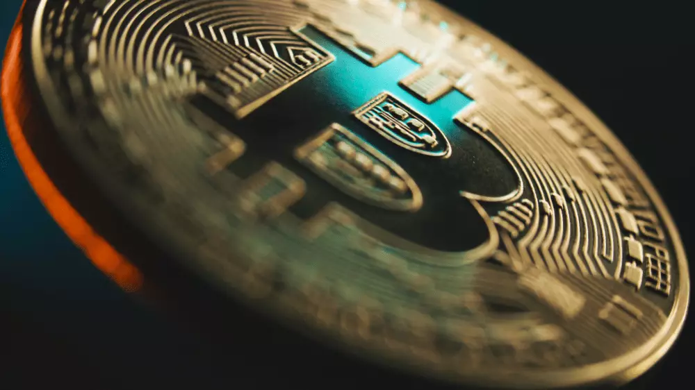 Bitcoin poletí na nové maximá