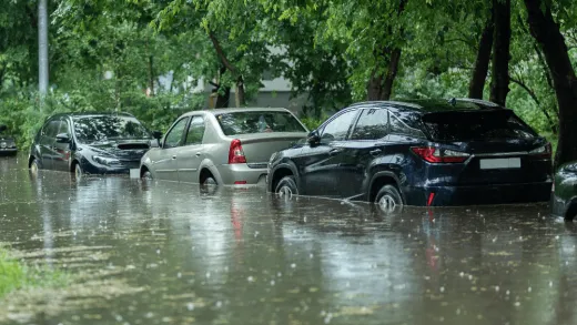 Záplavy na Slovensku komplikujú ľuďom životy